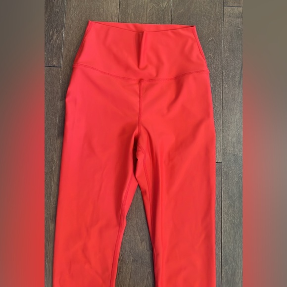 CARBON38 High Rise Legging in Red Small - Picture 6 of 8